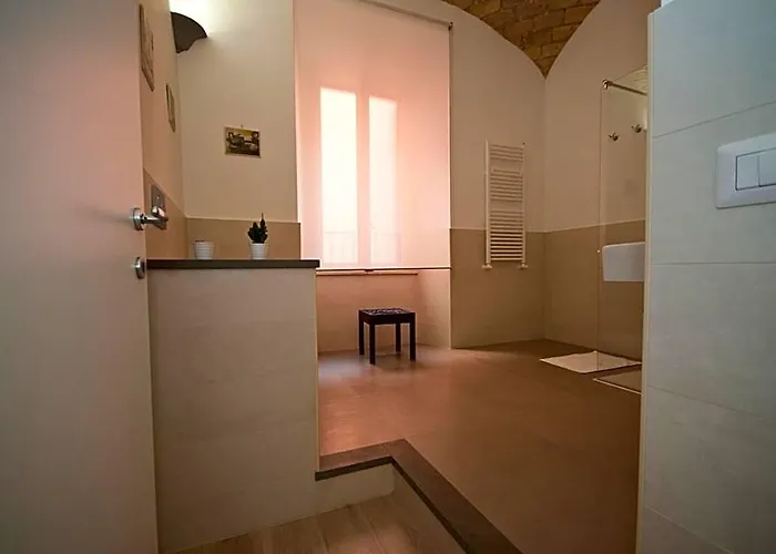 לינה וארוחת בוקר La Finestra Sul Colosseo 4*